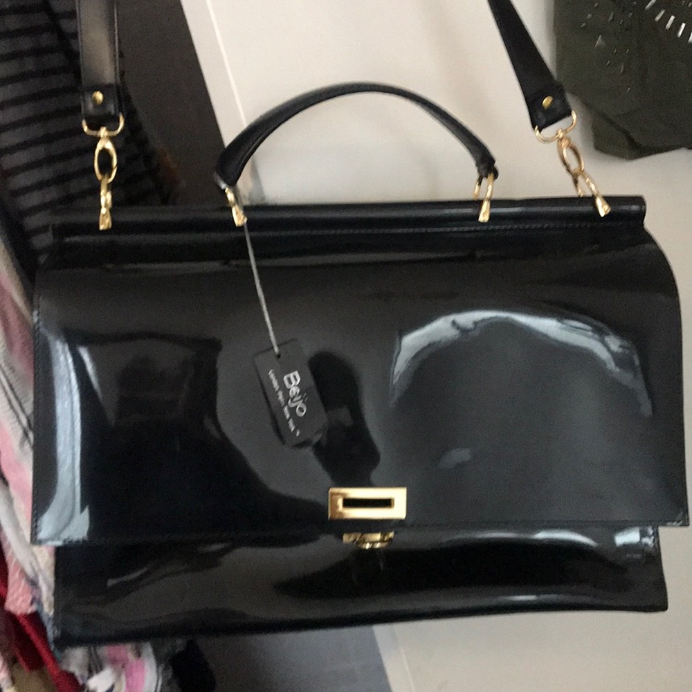 Beijo of New York multi compartment Brief Case